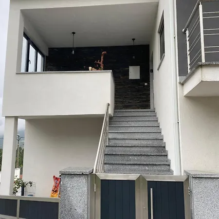 Moradia Activ Mar\vao Holiday home *