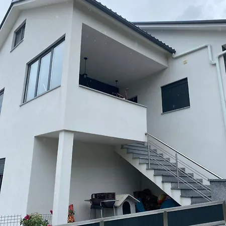 Moradia Activ Mar\vao * فيلا ريال