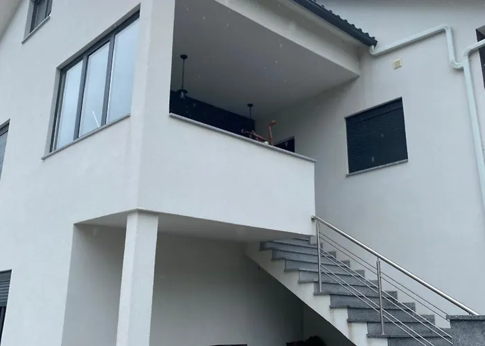 Moradia Activ Mar\vão * Vila Real